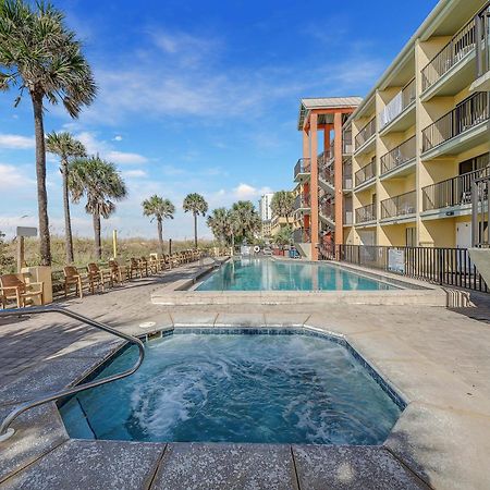 Ramada By Wyndham Panama City Beach / Beachfront Exterior foto